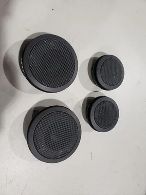 Juego de altavoces de puerta delantera - BMW 328I E36 M52 1999 - OEM 8362958, 8362952 Foto 1 de 4