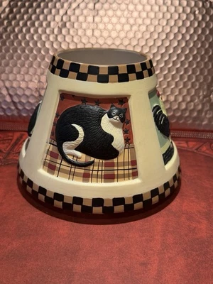 Vela Yankee, sombra de vela. Representaciones de animales de granja. Foto 1 de 4