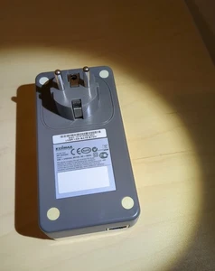 Der zweite Edimax HP-2002AC PowerLAN Adapter  - Bild 1 von 2