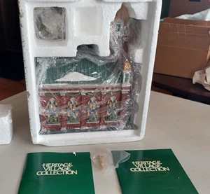 Abt. 56 Weihnachten in der Stadt Erbe Dorf Serie Heiliger Name Kirche mit Box - Bild 1 von 4