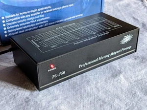 Preamplificatore Phono MM TCC TC-750 - Foto 1 di 3