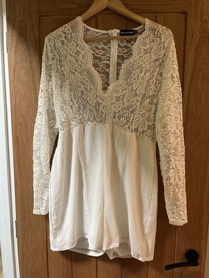Pretty little thing Size 14 White Lacey Playsuit Zip Up Back Long Sleeve - Image 1 of 2