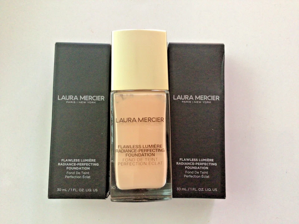 3 x 30ml Laura Mercier Flawless Lumiere Radiance Perfecting Foundation  BEIGE - Image 1 of 1