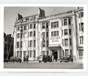 Eastbourne Hotel Restaura Ventanas en Posguerra Londres Segunda Guerra Mundial 1945 Foto de Prensa - Imagen 1 de 2