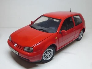 VOLKSWAGEN GOLF GTI (1997) REVELL Escala 1/18 - Imagen 1 de 6