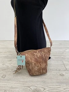 HOBO Bags Woven Leather Bucket Crossbody Bag in Wheat #WL-6540 NWT /roh - Picture 1 of 13