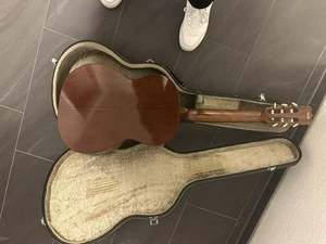 Gitarre mit Koffer - Bild 1 von 13
