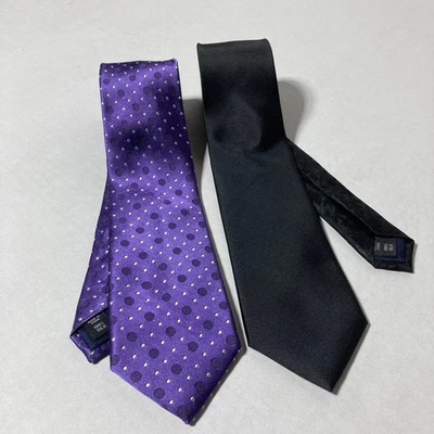 Lote de 2 Corbatas Michael Kors Para Hombre Clásicas Lunares Negros y Púrpura 100% Seda Foto 1 de 2