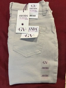 Neu mit Etikett Gloria Vanderbilt Amanda 18 Stonewood khaki hellbraun Original schlankmachende Jeans Gr. 6 - Bild 1 von 1