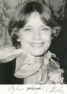 MARIA SCHELL (+ 2005),  ORIGINAL SIGNIERT, AUTHENTIC SIGNED - Picture 1 of 1