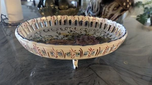 "Centro de mesa con patas reticuladas mayólica italiana cuenco floral pintado a mano 12,5""" - Imagen 1 de 22