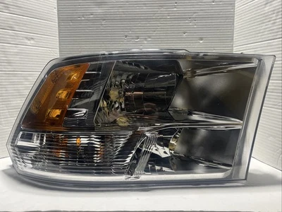 Faro halógeno cromado derecho OEM 2012-2024 Ram 1500 2500 3500 68096438AJ RH Foto 1 de 4