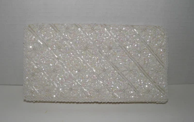 Vintage LaRegale LTD Hong Kong Clutch White Beaded Sequin Snowflake Pattern EUC - Image 1 of 4