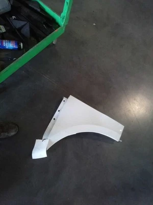 Guardabarros izquierdo conductor compatible con 15-24 PORSCHE MACAN 500425 Foto 1 de 3