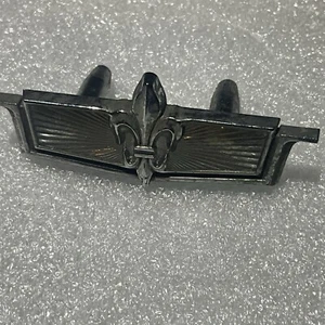 1970-1980's CHEVROLET CAPRICE CLASSIC YELLOW & SILVER 2" EMBLEM BADGE FREE SH - Picture 1 of 6