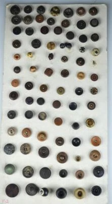 81 UNIQUE VINTAGE ANTIQUE BUTTONS ON COLLECTORS CARD - MIXED TYPES & SHAPES - Image 1 of 4