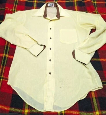 Camisa De Colección 417 Van Heusen Para Hombres 15 33 Disco Cuello Daga Amarillo Transparente Años 70 Foto 1 de 4