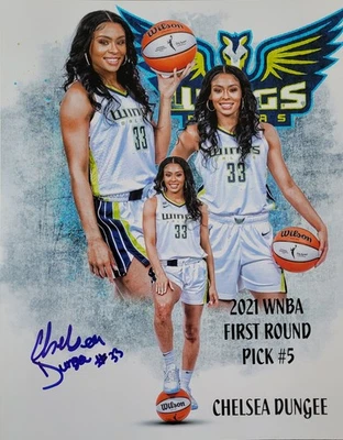 Chelsea Dungee Dallas Wing (Arkansas Razorbacks/Tulsa Golden) Signed 8x10 photo - Image 1 of 2