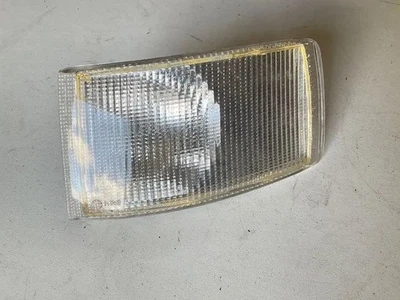 CITROËN C3 II Segnale di svolta anteriore sinistro 2.20 Diesel 73kw 2003 22250169 - Immagine 1 di 2