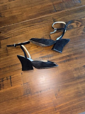 Tacones Prada vintage, talla 38, se adapta a nosotros 7 Foto 1 de 4