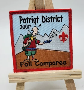 2001 Camporee Patriot District Cub VTG Boy Scouts Patch  3" BSC - Picture 1 of 4