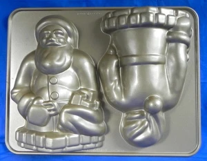 Nordic Ware "Vintage Santa Claus" Non-stick Cake Pan, 2 Molds 10 Cups, Exc. - Picture 1 of 10
