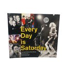 Every Day Is Saturday Die Rockfotografie von Peter Ellenby enthält 21 Track-CDs