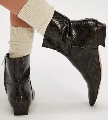 Botines veganos con estampado de serpiente Free People Easy Does It talla 9,5 nuevos sin caja Foto 1 de 4