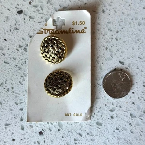 2 1980s Vintage Streamline Antique Gold Domed Lattice Shank Buttons On Card 7/8" - Picture 1 of 5