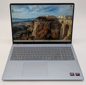 Dell Inspiron 16 5645, AMD Ryzen 7 8840U, 32GB RAM, 1TB NVMe, Win 11. - Bild 1 von 5