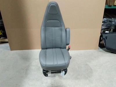 Passenger Front Seat Bucket Vinyl Opt AR7 Fits 15-18 EXPRESS 2500 VAN 2611599 - Image 1 of 4