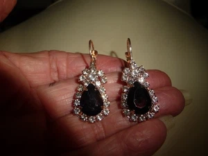 DANGLE WEDDING PROM BLACK CENTER STONE W RHINESTONES 1"L PIERCED EARRINGS #9/6 - Picture 1 of 5