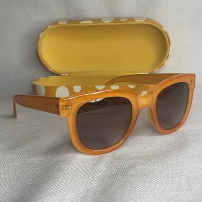 J. Gafas de sol Crew naranja con forma de escudo camaleón lentes degradadas grises Foto 1 de 4