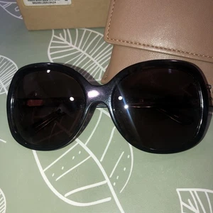 Burberry Sunglasses B4077 Brown Classic w/ New Duster & Case EUC - Picture 1 of 24