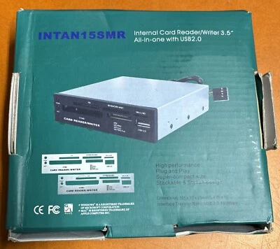 Imicro Internal card reader / writer 3.5 inch all-in-one with USB 2.0 plug - Image 1 of 2