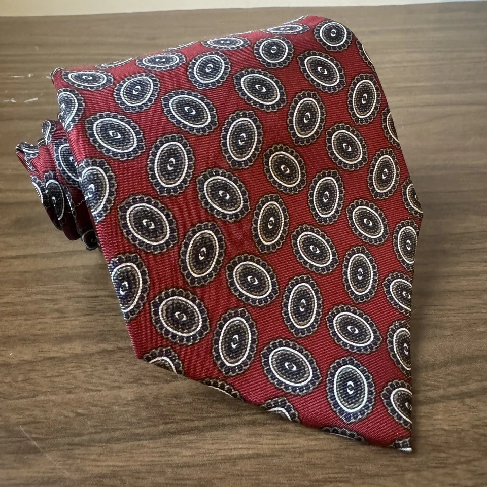 Corbata de seda roja Christian Dior para hombre cachemira círculo geométrico hecha en EE. UU. de colección Foto 1 de 4
