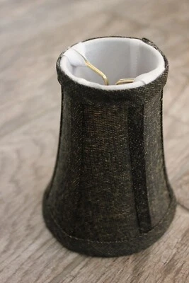 Candelabro campana clip tejido negro y tostado ¡Pequeña pantalla de lámpara! 2 1/2 x 4x5. 3 Avbl Foto 1 de 4