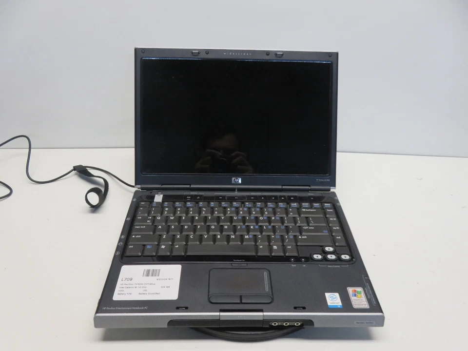 HP Pavillion DV1000 DV1130us Intel Celeron M 1,4 GHz 224 MB SIN DISCO DURO sin batería Foto 1 de 4