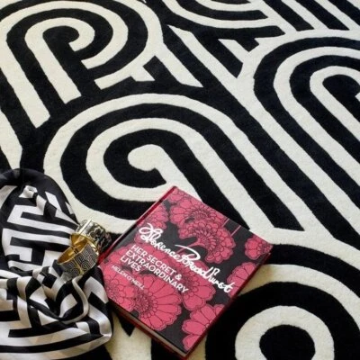 Alfombra de diseñador acolchada a mano Magnetic Illusion alfombras de lana hechas a mano de primera calidad Foto 1 de 4