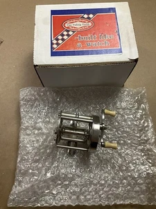 Vintage Shakespeare Model 26 Fishing Reel - Picture 1 of 8