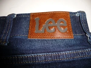 LEE EXTREME MOTION BLUE JEANS STRAIGHT FIT-TAPERED LEG - W38-L30 - Free Shipping - Picture 1 of 9
