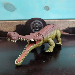 Jurassic Park World 14" Sarcosuchus Croc Dinosaur Massive Biters Figur Mattel - Bild 1 von 9