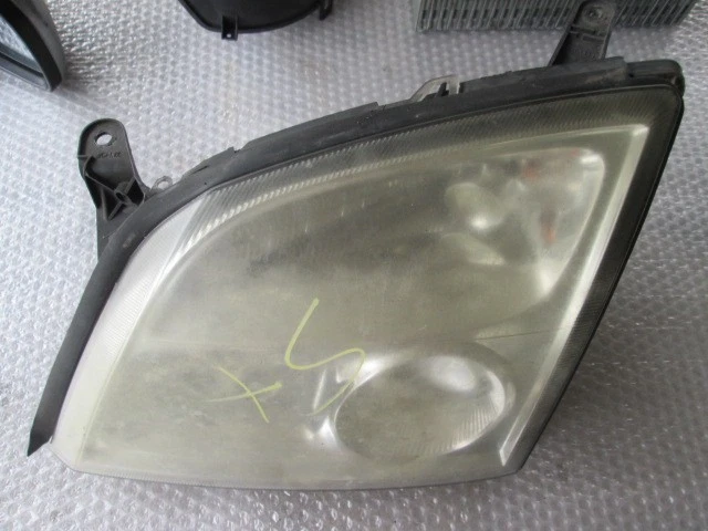 1216121 FARO FANALE ANTERIORE SINISTRO OPACIZZATO OPEL VECTRA C SW 1.9 D 88KW 6M - Immagine 1 di 1