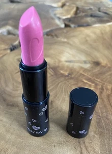 Mary Kay Creme Lipstick~Hearts Together Coeurs Ensemble~Limited Edition NWOB - Picture 1 of 4