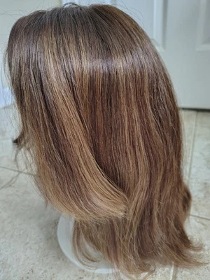 Madison 9x9 Topper Colección Fina 100% SEPARACIÓN LIBRE DE CABELLO HUMANO Marrón Claro Foto 1 de 4