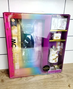 RAINBOW HIGH Fantastic Fashion Amaya BOX with NEW Dress, Bag and Book with pen - Picture 1 of 15
