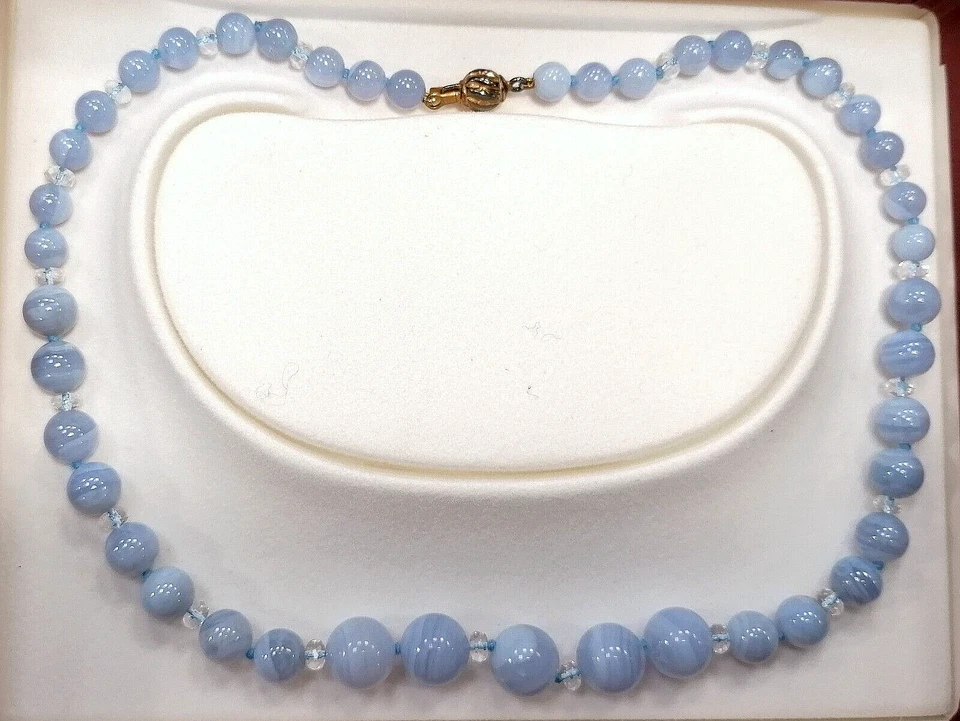 PREZIOSA COLLANA SCALARE IN AUTENTICO CALCEDONIO CHIUSURA ARGENTO 925. - Immagine 1 di 4