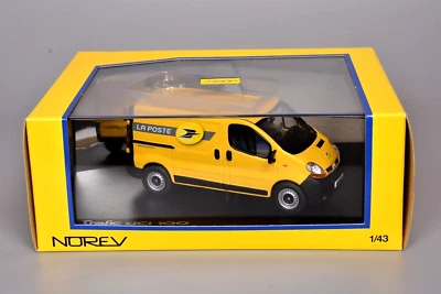 Universal Hobbies Renault Trafic DCi 100 La Poste French Post Van - Image 1 of 4