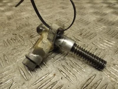 Kawasaki GPZ550 D Series Cam Chain Tensioner  - Изображение 1 из 4