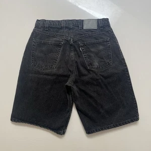 VTG 90s Levis Silvertab Loose Black Grunge Baggy Skate 31W USA Denim Shorts 11" - Picture 1 of 12